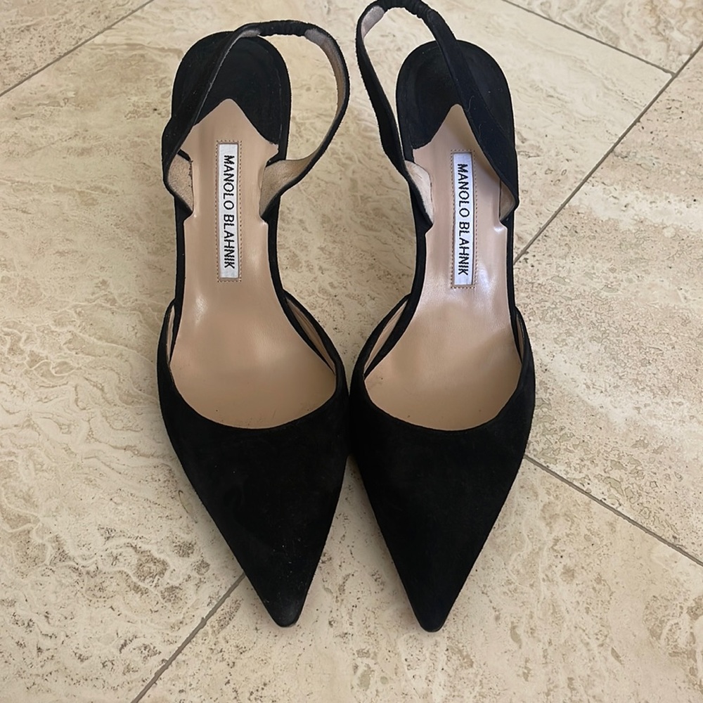 Manolo Blahnik suede sling back pump .. size 39  1/2